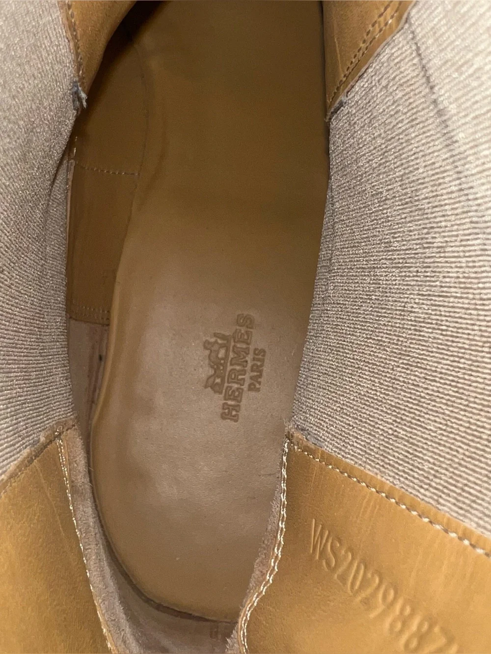 Hermes 2020 Berny Suede Boots Mens Size EU 44 Beige Made In Italy Chelsea